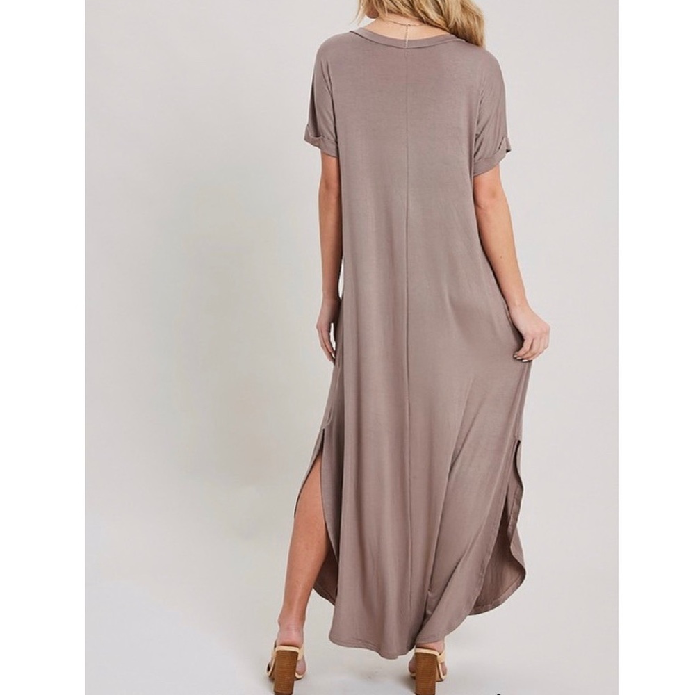 LAST 3! Maxi Dress🛍 - Picture 4 of 5